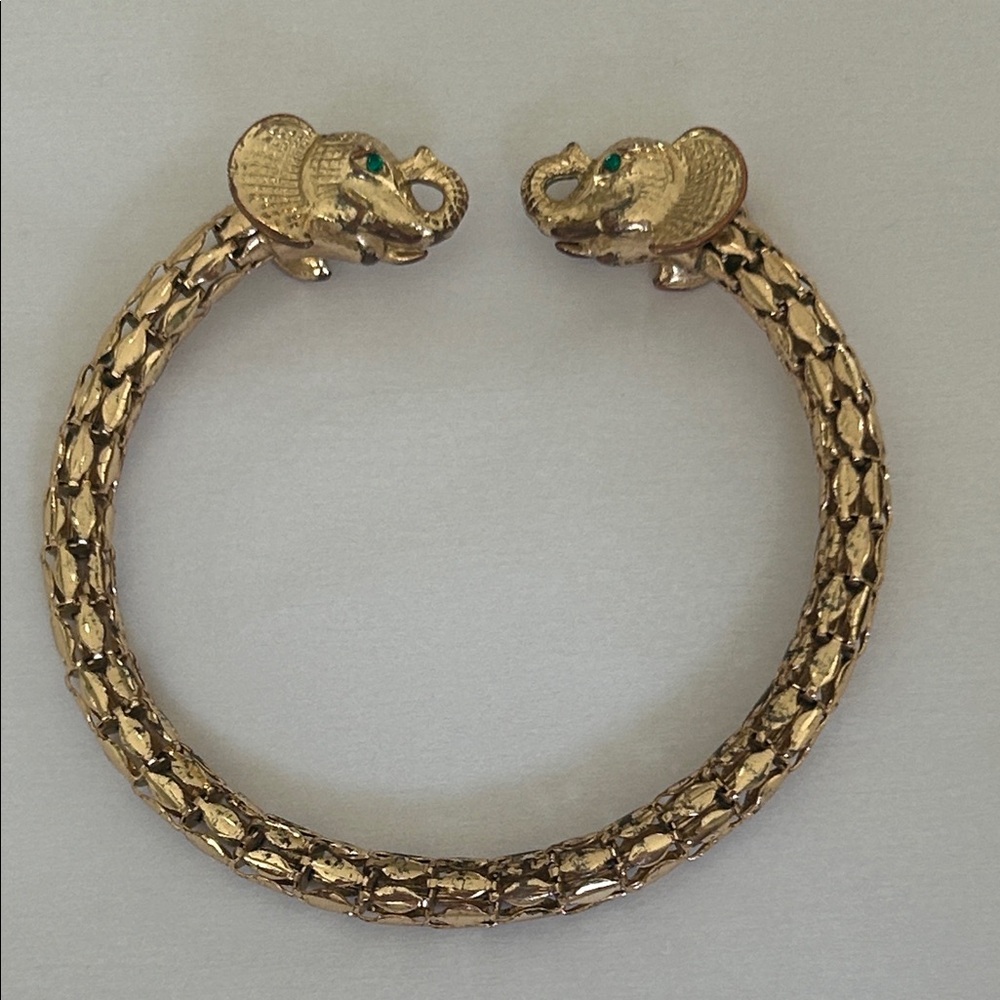 Lilly Pulitzer Gold Elephant Head Bracelet